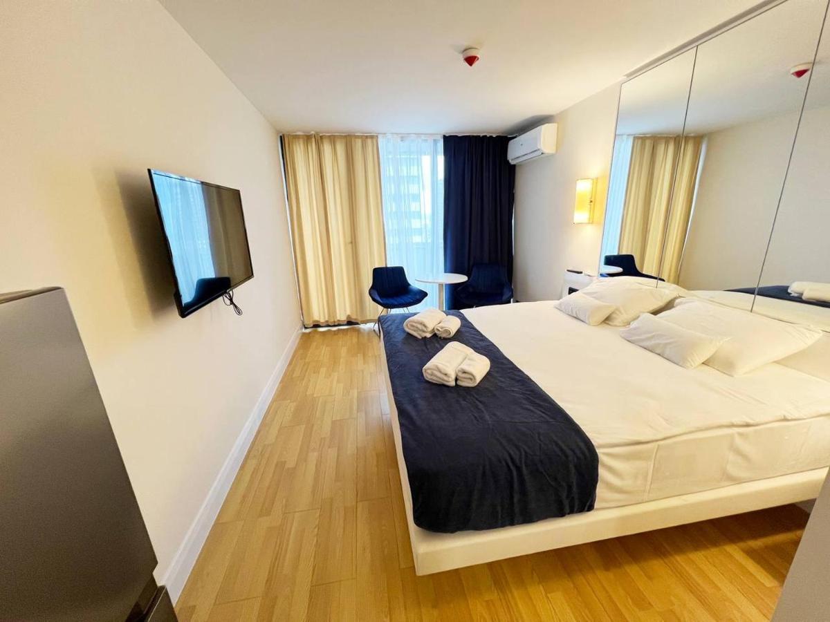 Black Sea Batumi Hotel Orbi City Kültér fotó