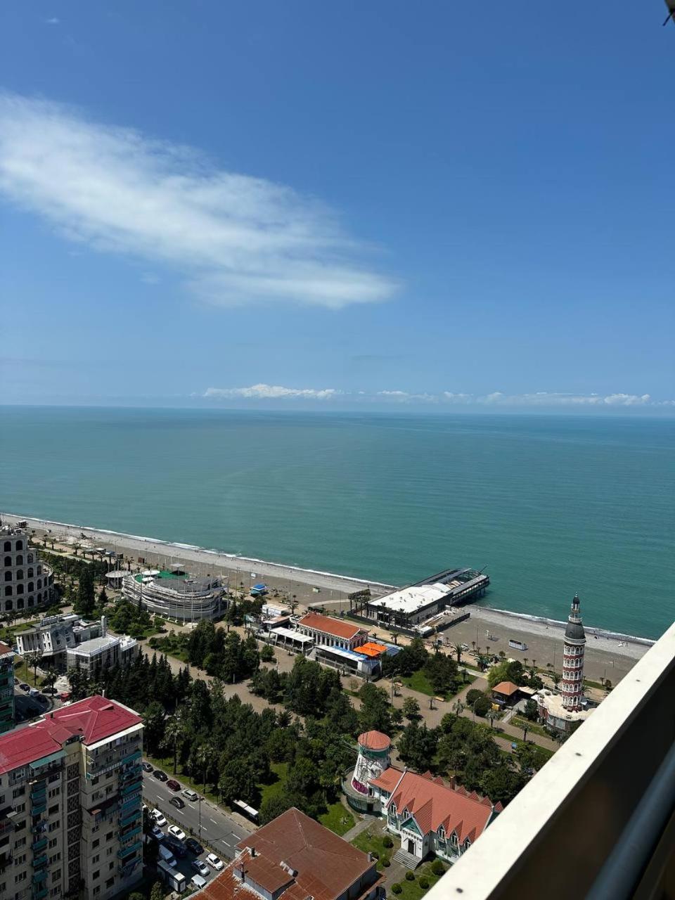 Black Sea Batumi Hotel Orbi City Kültér fotó