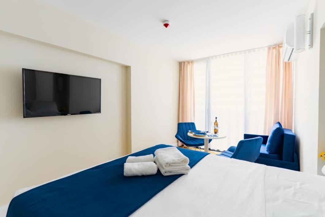 Black Sea Batumi Hotel Orbi City Kültér fotó