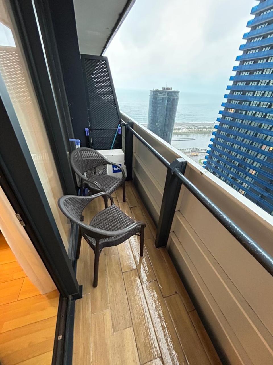 Black Sea Batumi Hotel Orbi City Kültér fotó